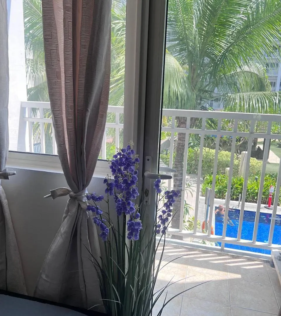 **** Hotel Unistay Shore Residence Amazing Pool View Manila Philippines