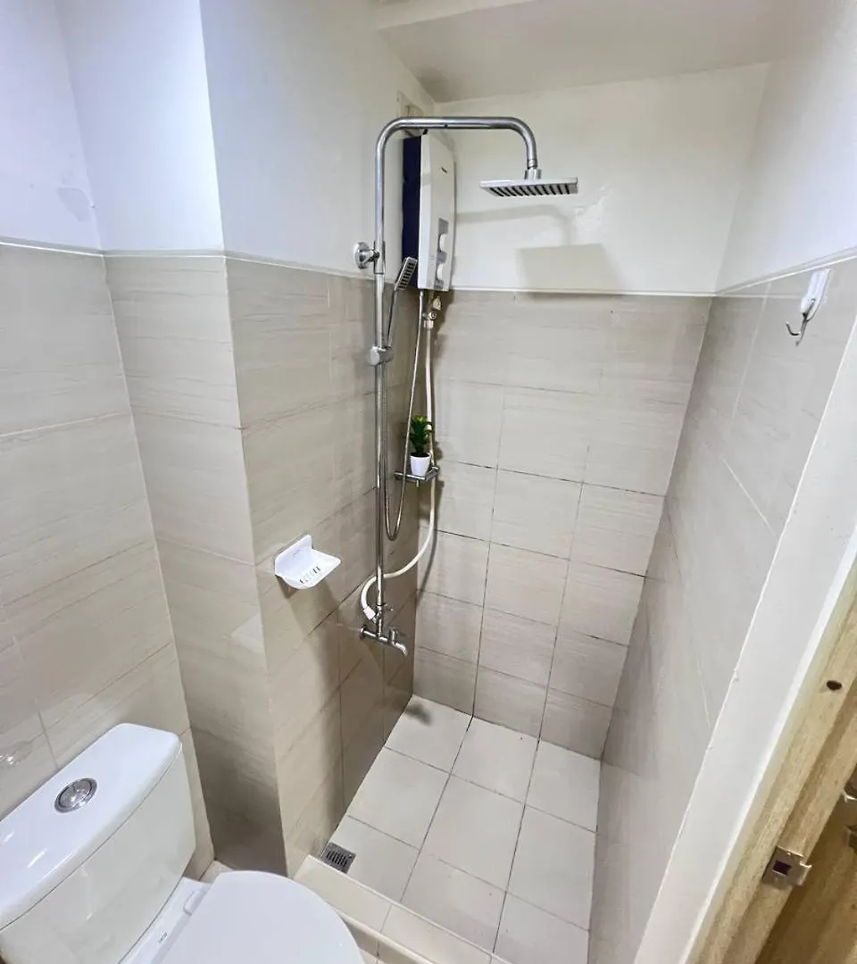Unistay Shore Residence Amazing Pool View Manila 4*,  Philippines