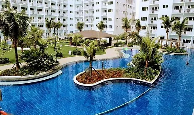 **** Hotel Unistay Shore Residence Amazing Pool View Manila Philippines