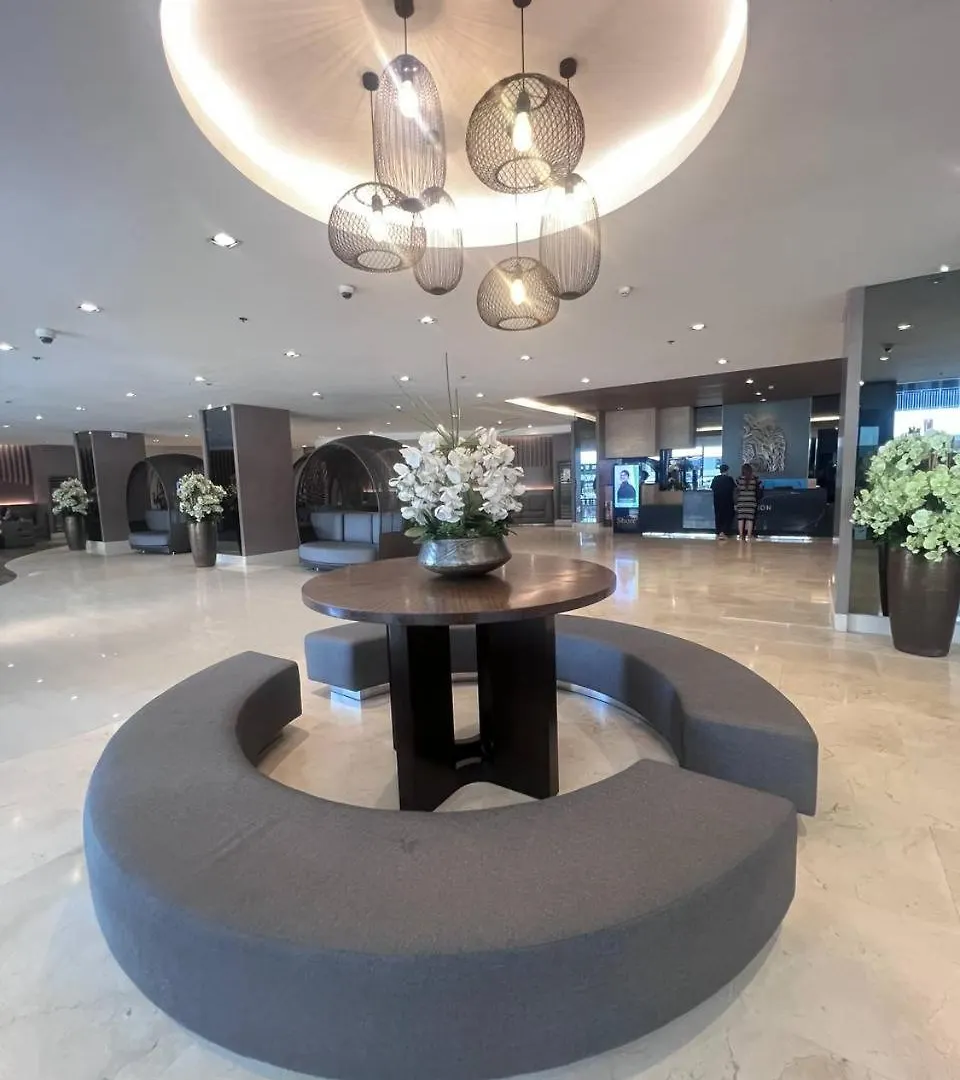 Unistay Shore Residence Amazing Pool View Manila