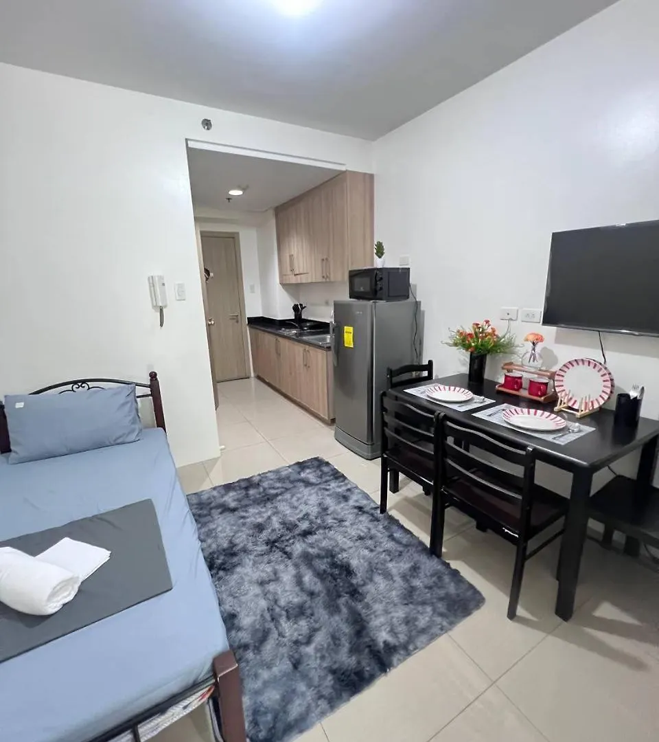 Unistay Shore Residence Amazing Pool View Manila Philippines